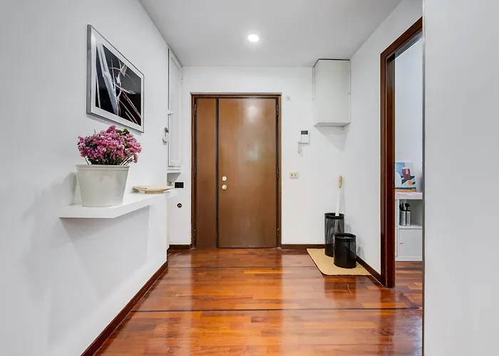 New Flat Beethoven * Rome