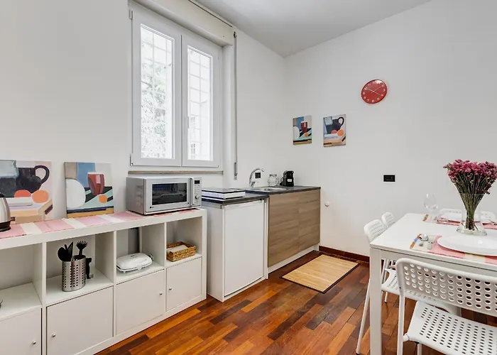New Flat Beethoven * Rome